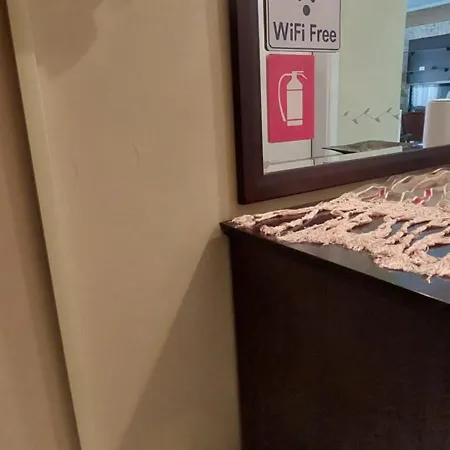 Comfortable And Elegant Fofi * 塞萨洛尼基